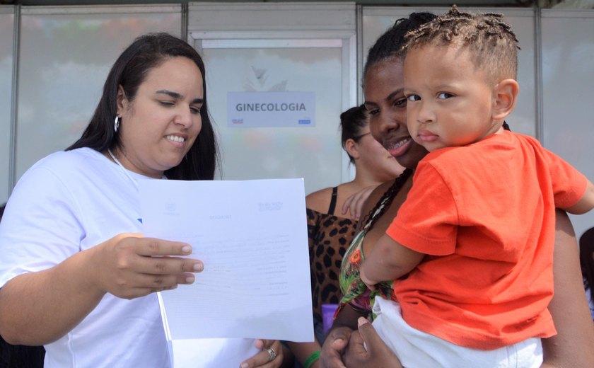 Sesau atende 2.300 pessoas durante ação na comunidade do Flexal