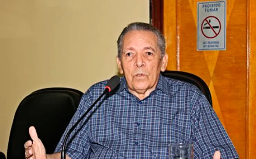 Sílvio Bulhões, descendente de cangaceiros e ilustre santanense, Deixa legado de sabedoria aos 88 anos