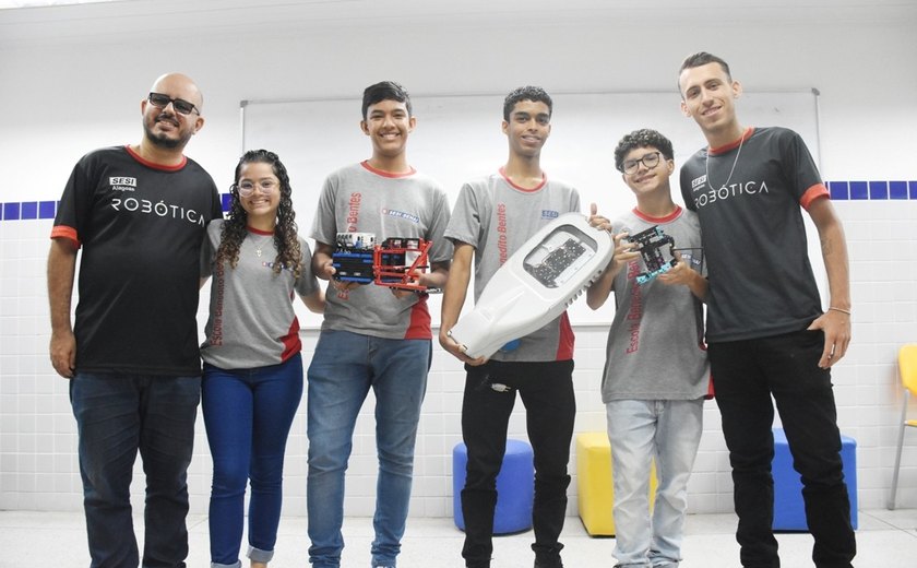 Sesi Senai Roboben embarca nesta terça (18) para desafio internacional na Inglaterra