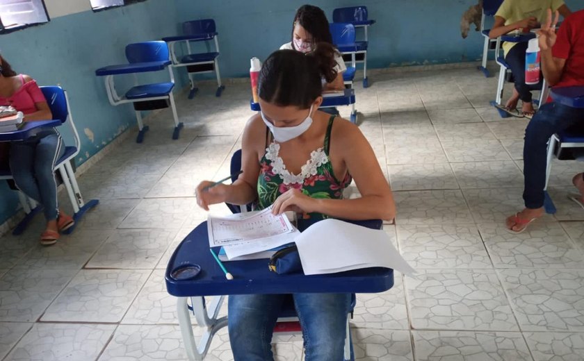 Educação de Branquinha aplica provas da primeira fase da 16ª Olimpíada Brasileira de Matemática