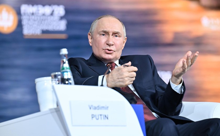 Putin ressalta resiliência russa e dispara alerta à velha ordem mundial, diz analista