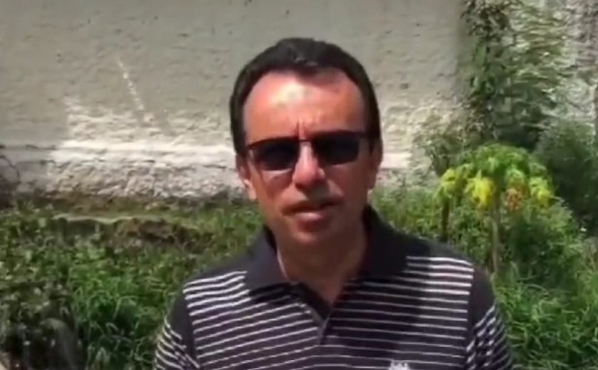 Denúncia do advogado Edson Magalhães contra a empresa Águas do Sertão revela despejos de dejetos no riacho Camoxinga