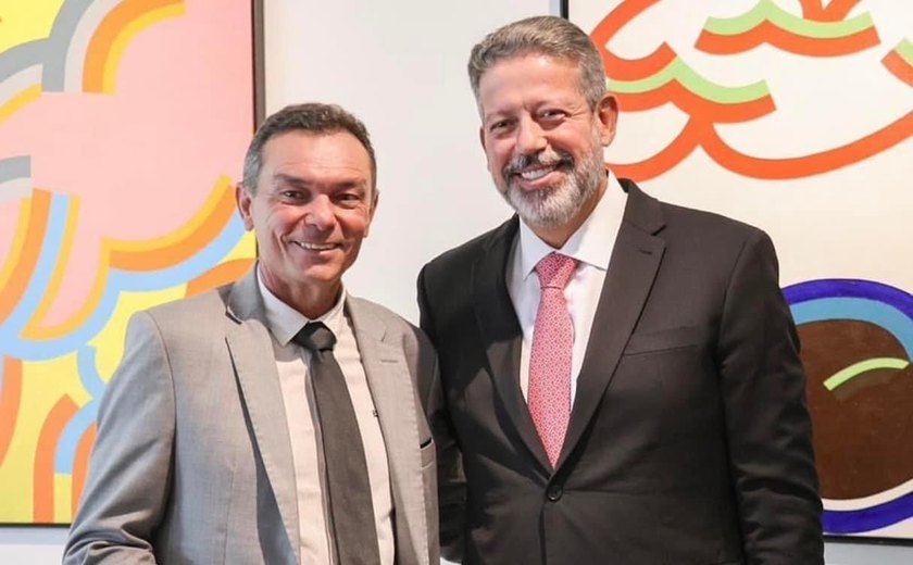 Prefeito de Anadia participa de mobilização em Brasília