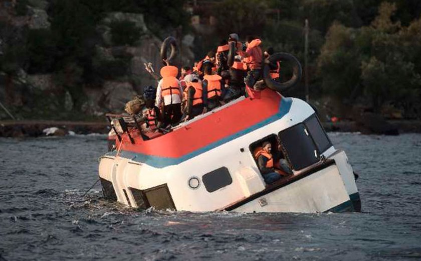 Naufrágios deixam 22 mortos no Mar Egeu