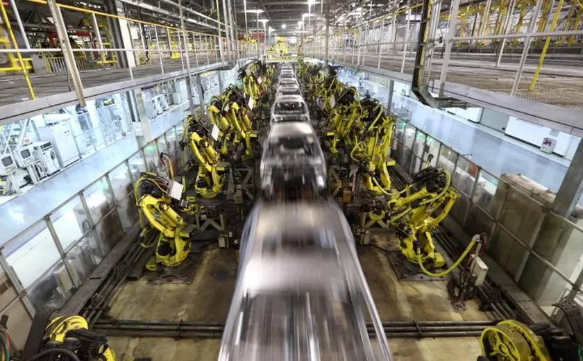 Produção industrial da China sobe 5,6% em maio na comparação anual