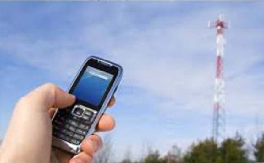 Senado aprova fim da cobrança de roaming em ligações de celular