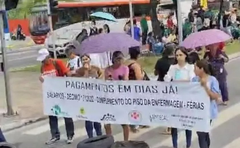 Trabalhadores do Veredas protestam por atraso de salários; direção do hospital não se posicionou