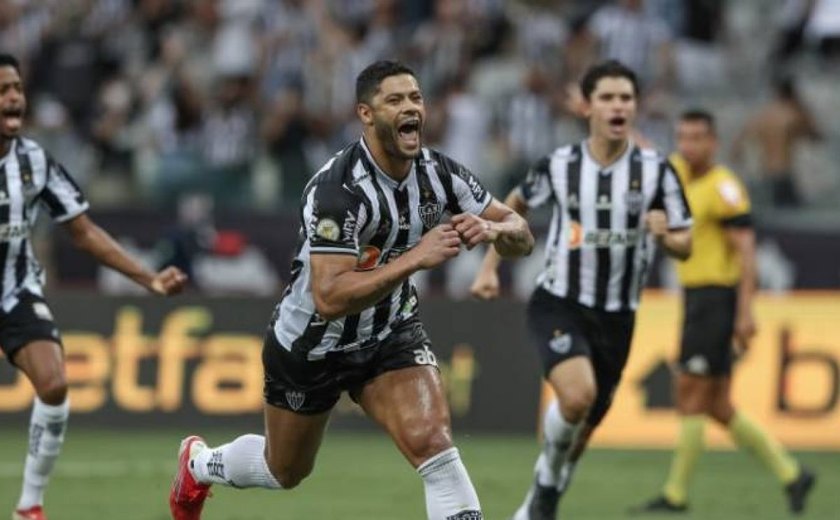 Com Mineirão lotado, Atlético complica Grêmio e amplia vantagem na liderança
