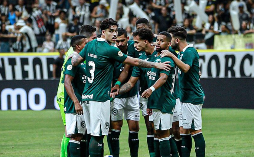 Goiás demite Armando Evangelista e será comandado por auxiliar até final do Brasileirão