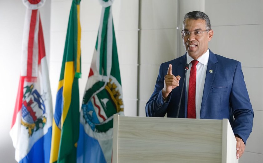 Vereador Siderlane Mendonça foi afastado por suspeita de rachadinha e desvio de R$ 245 mil