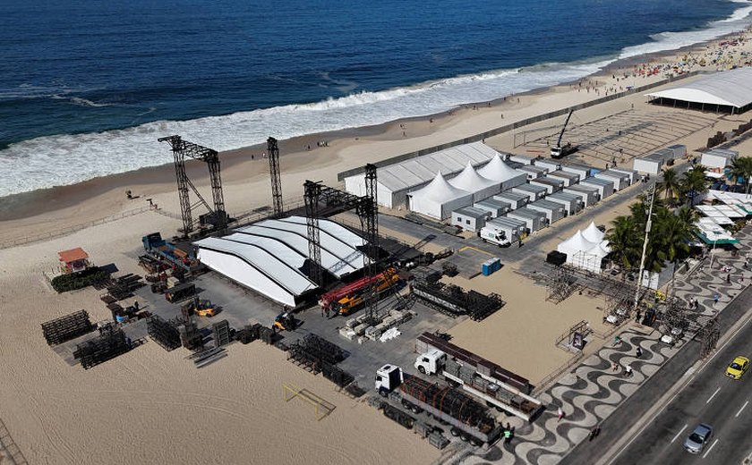 Palco de Madonna é atração à parte:
de elevadores a telões, cenografia ajuda a contar história de 40 anos de carreira