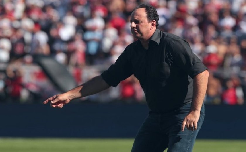 14 jogos e 14 derrotas: Rogério Ceni mantém jejum e segue sem vencer o Flamengo