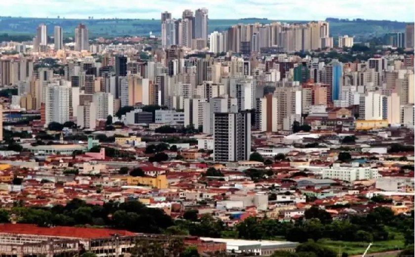 Vendas de imóveis em SP subiram 5% em 2022, mostra Secovi