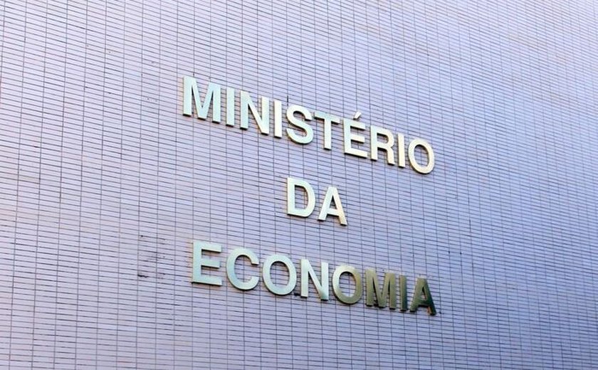 Ministério da Economia eleva projeção para PIB de 2022, de 2,00% para 2,70%