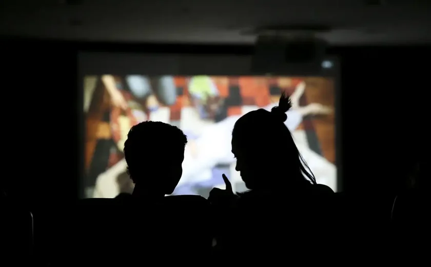 Famosa loja de DVDs e Blu-rays chega ao fim e anuncia queima de estoque