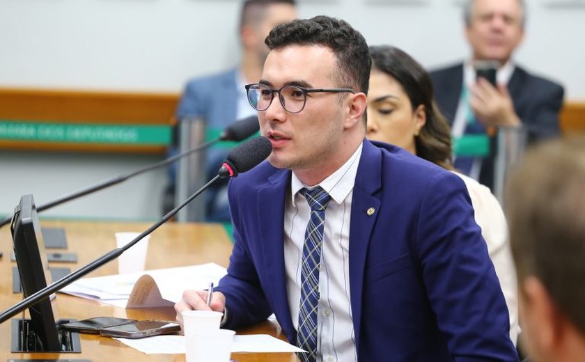 Comissão da Câmara aprova licenciamento simplificado para infraestruturas de telecomunicações