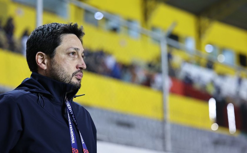 Adaptação à altitude refletirá no desempenho da seleção, diz Elias