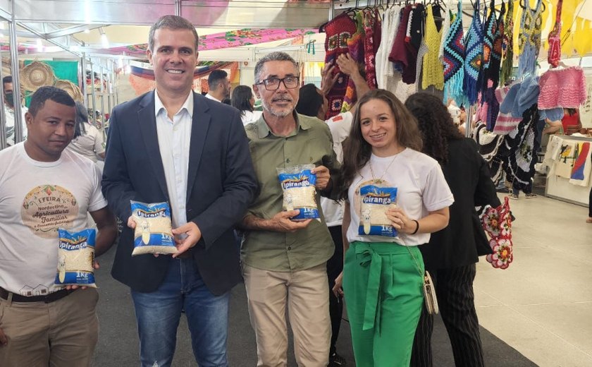 Emater participa da 1ª Feira Nordestina da Agricultura Familiar e Economia Solidária em Natal