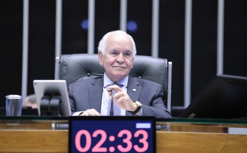Câmara realiza sessão para análise de propostas; acompanhe