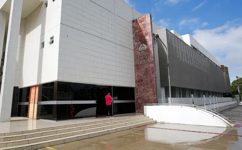 Integrantes de grupo criminoso são condenados por homicídio em Rio Largo; penas somam mais de 90 anos