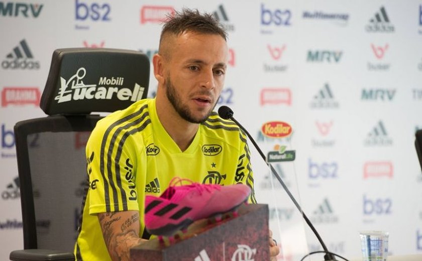 Rafinha exalta nível do Paulistão, cita evolução do São Paulo e não vê favoritos