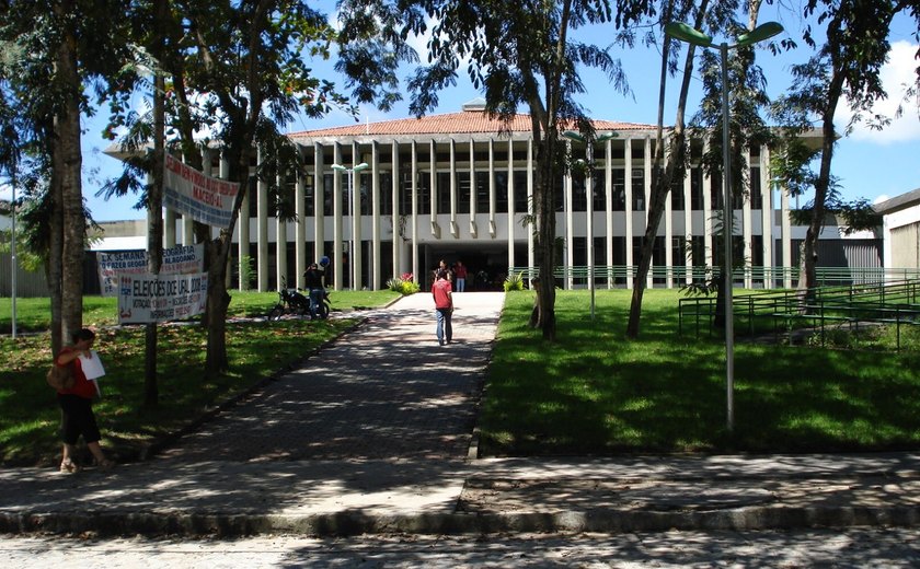 Fortes chuvas suspendem atividades presenciais na UFAL em Maceió, Rio Largo e Viçosa