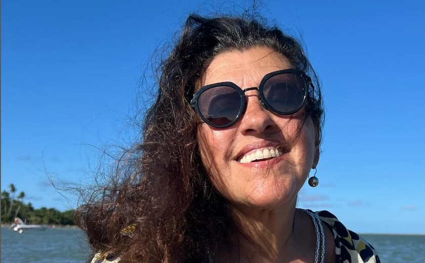 Regina Casé teve lesão na córnea por cola de cílios postiços: 'Um pesadelo'