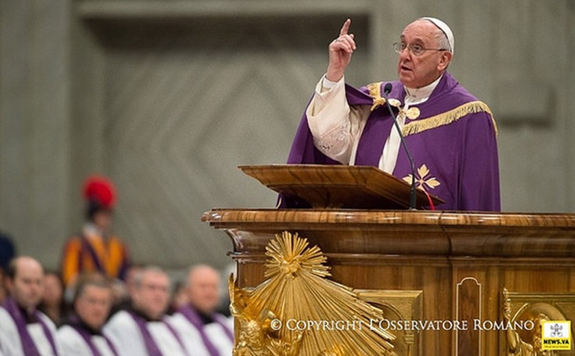 Perante 70 mil fiéis, Papa encerra Jubileu da Misericórdia