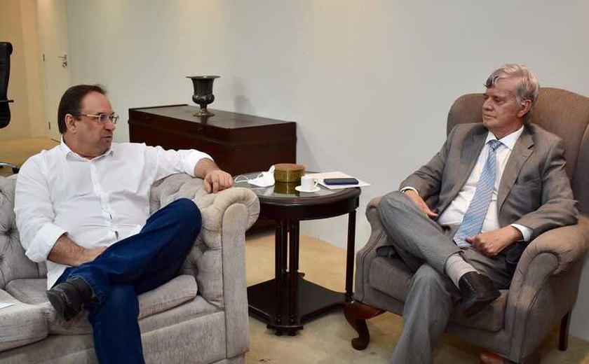 Prefeito Luciano tem encontro com o governador Klever Loureiro