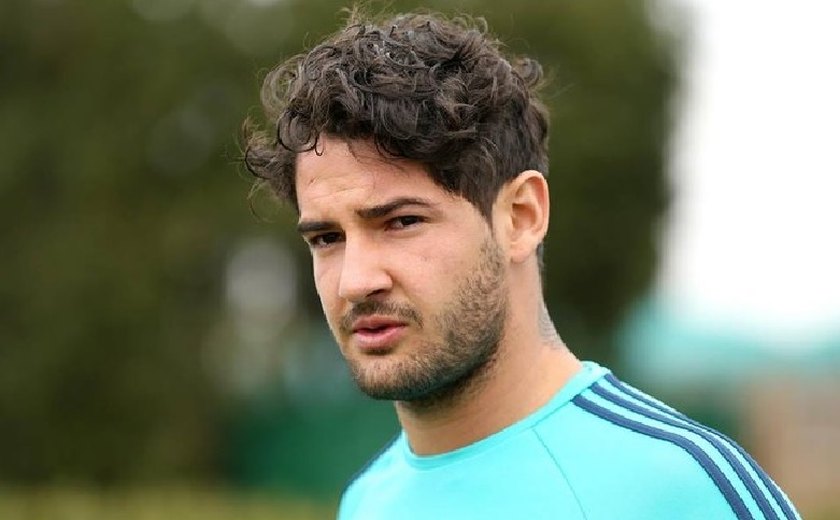 Pato diz que ‘carinho’ o levou ao São Paulo para tratar lesão: ‘É a minha casa’