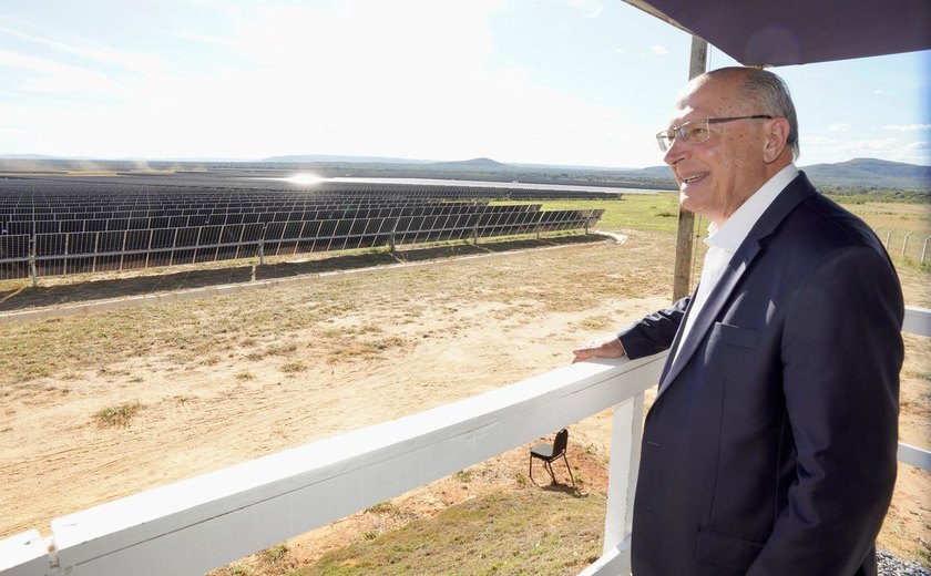 Novo parque solar em Minas Gerais pode abastecer 350 mil habitantes