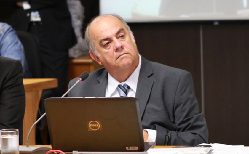 Desembargador federal Lázaro Guimarães é eleito vice-presidente do TRF5