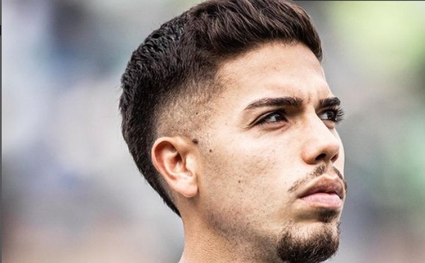 Nonato celebra 1º gol e espera continuar ajudando o Santos: 'Aos poucos mostrando meu futebol'