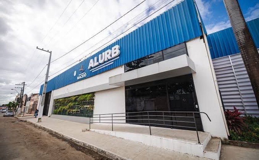 Vagas em curso de zeladoria da Alurb priorizam pessoas em situação de rua