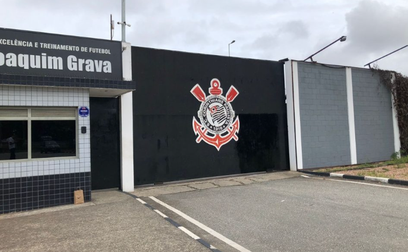 Corinthians: Polícia investiga origem de câmeras 'não oficiais' no CT Joaquim Grava