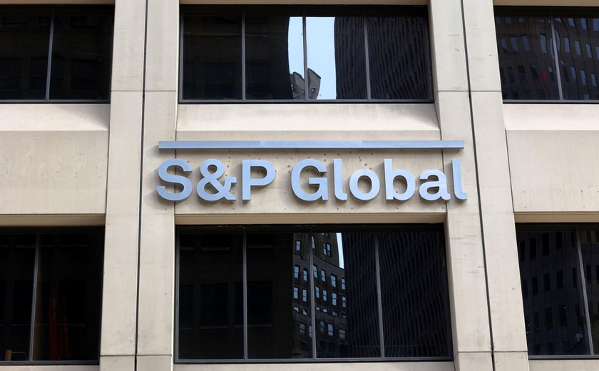 PMI composto da zona do euro sofre queda inesperada em junho, a 50,8, diz S&P Global