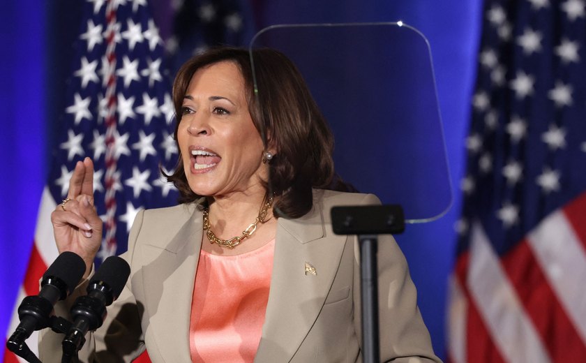 Kamala usa histórico como promotora em primeiro e-mail para arrecadação