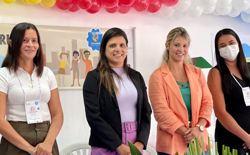Prefeita Marcela Gomes participa do I Fórum do Selo Unicef em Novo Lino
