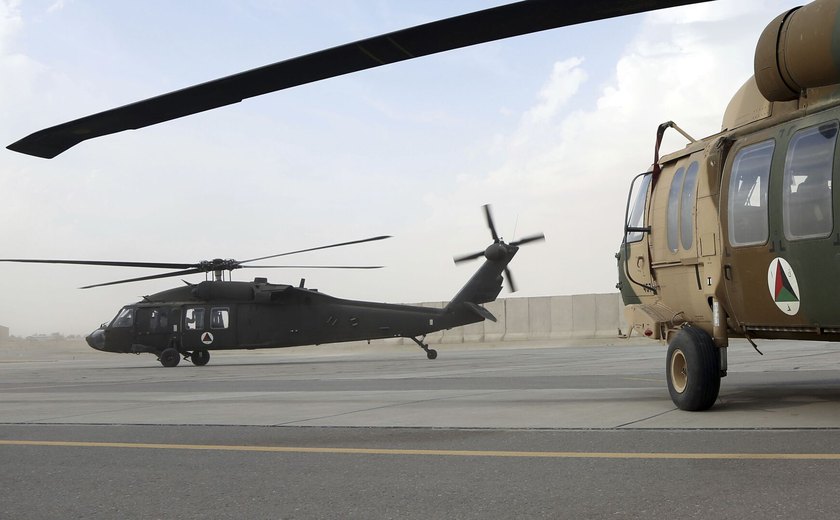 Black Hawk: Rio vai usar helicóptero de guerra para operações urbanas de combate ao crime