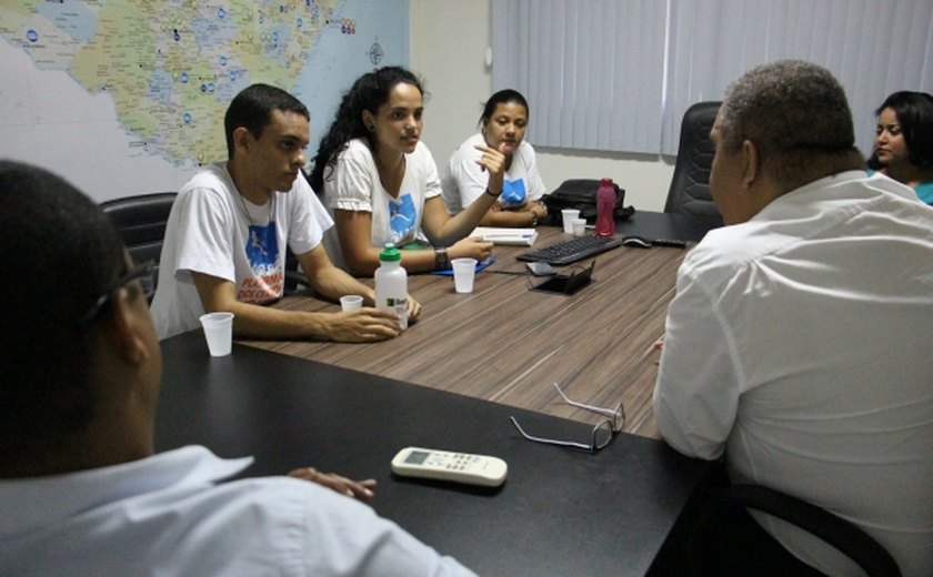 Governo de Alagoas fortalece protagonismo juvenil nos bairros da capital