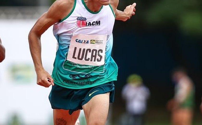 Lucas Carvalho quebra recorde de duas décadas e carimba vaga em Paris-2024