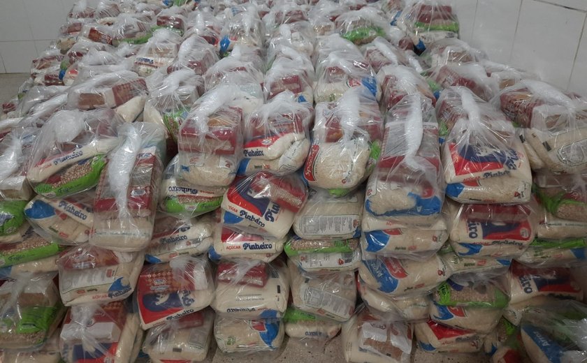 Prefeitura de São Brás distribui kit escolar com alimentos para alunos da rede pública