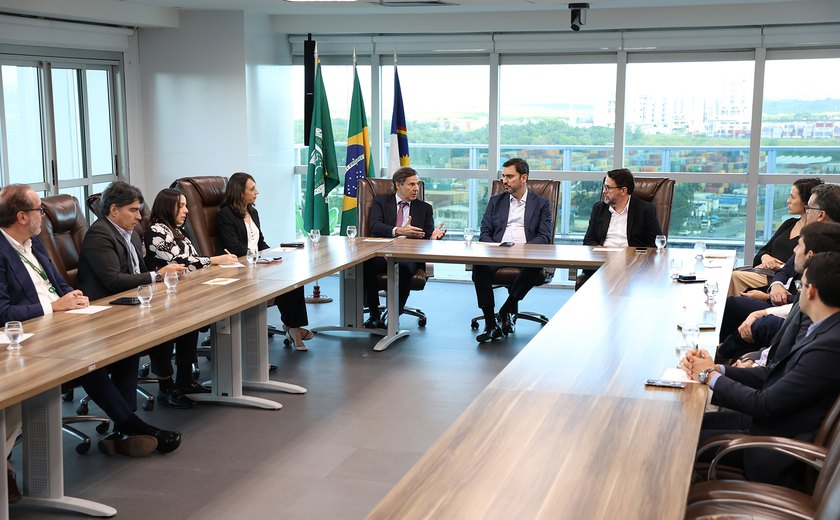 Após integrar missão ao Oriente Médio, Porto de Suape recebe comitiva da Câmara de Comércio Árabe-Brasileira