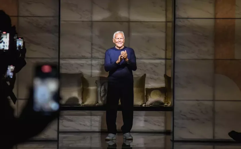Giorgio Armani agradece apoio após internação e anuncia retorno