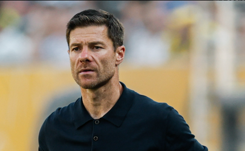 Xabi Alonso cita perda de controle contra o Dortmund: 'Muita coisa aconteceu em pouco tempo'