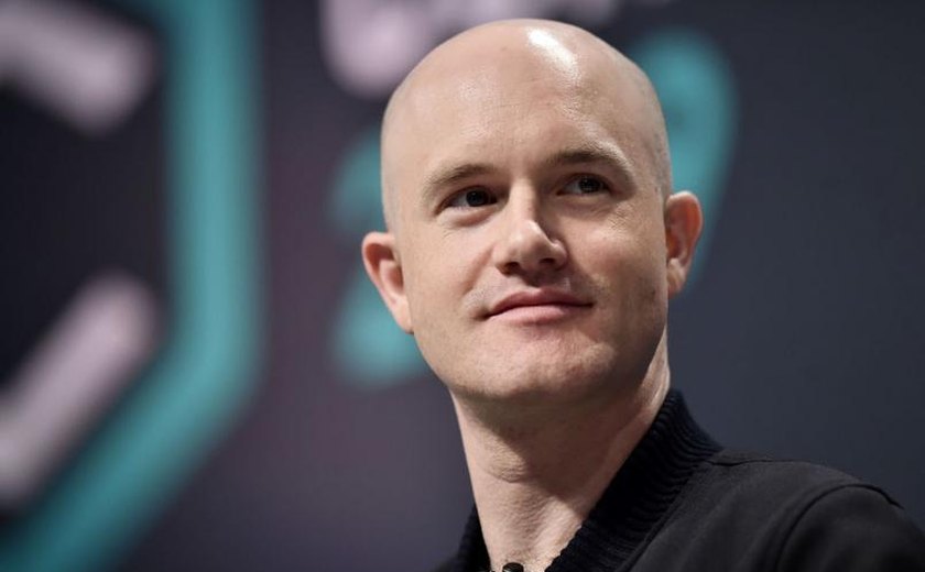 Fundador da Coinbase é bilionário discreto