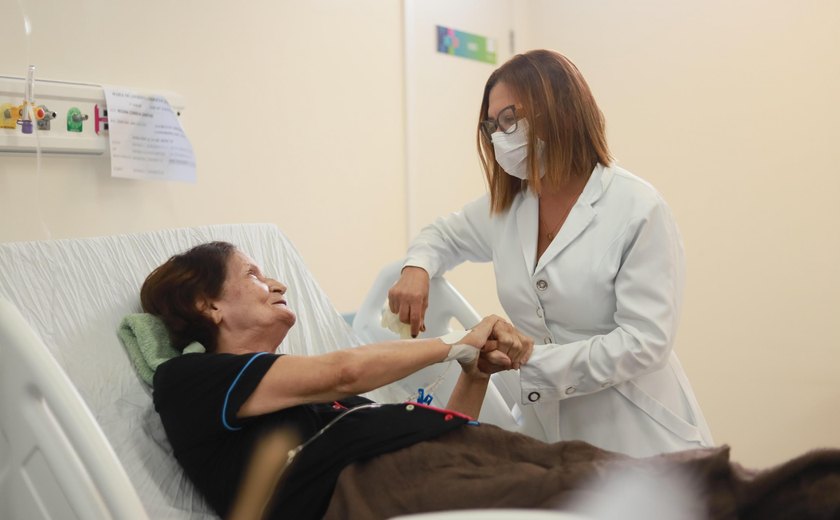 Hospital Metropolitano de Alagoas realiza primeira cirurgia de câncer de mama por meio do Plano Emergencial de Oncologia