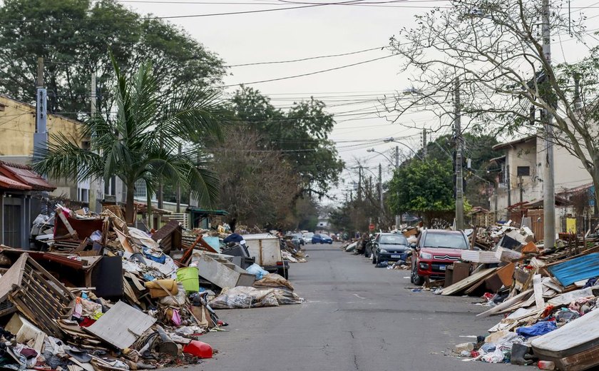 RS: Governo federal vai avaliar casas destruídas pelas enchentes