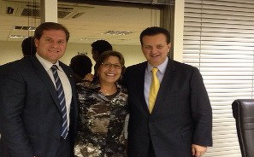 Célia Rocha tem encontro com ministros em Brasília