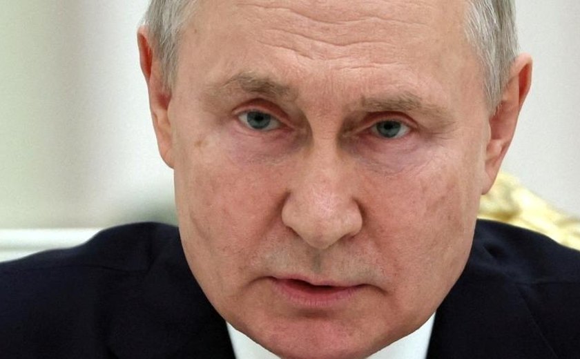 Rússia abre processo contra jornalistas